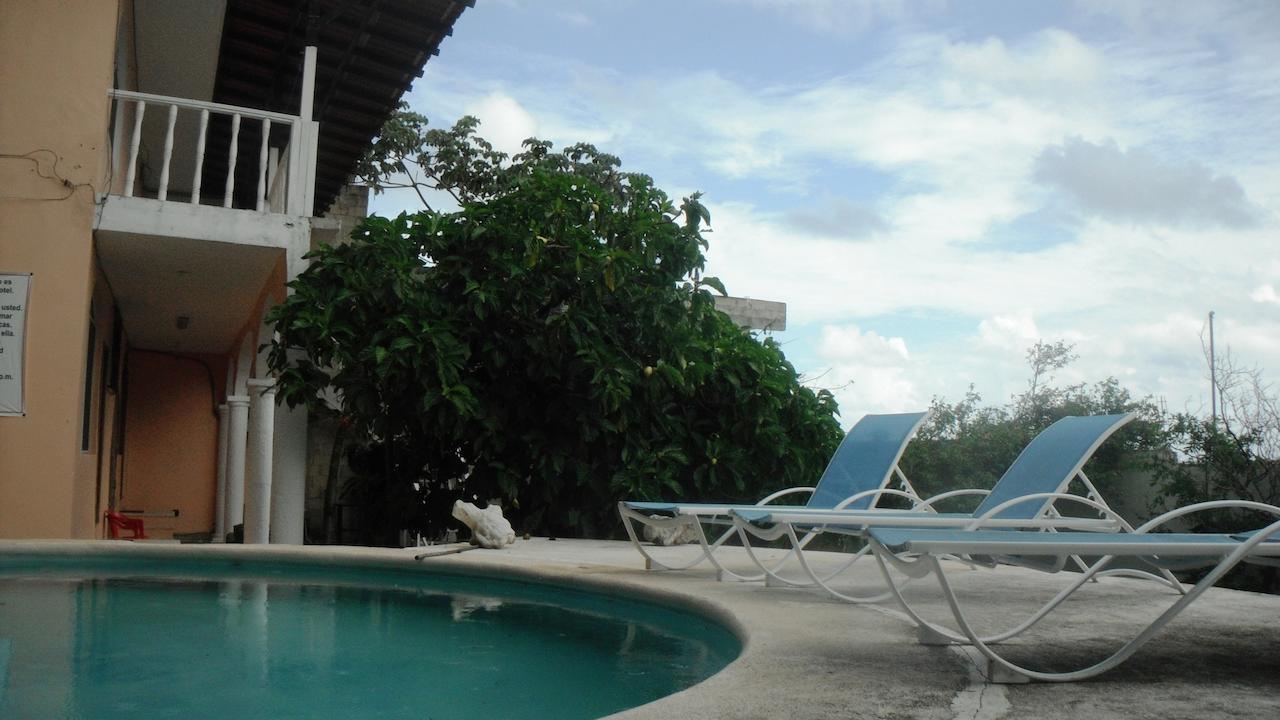 Hotel Cuarto Camino Playa Del Carmen Exterior photo