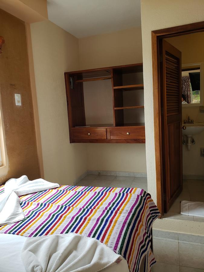 Hotel Cuarto Camino Playa Del Carmen Exterior photo